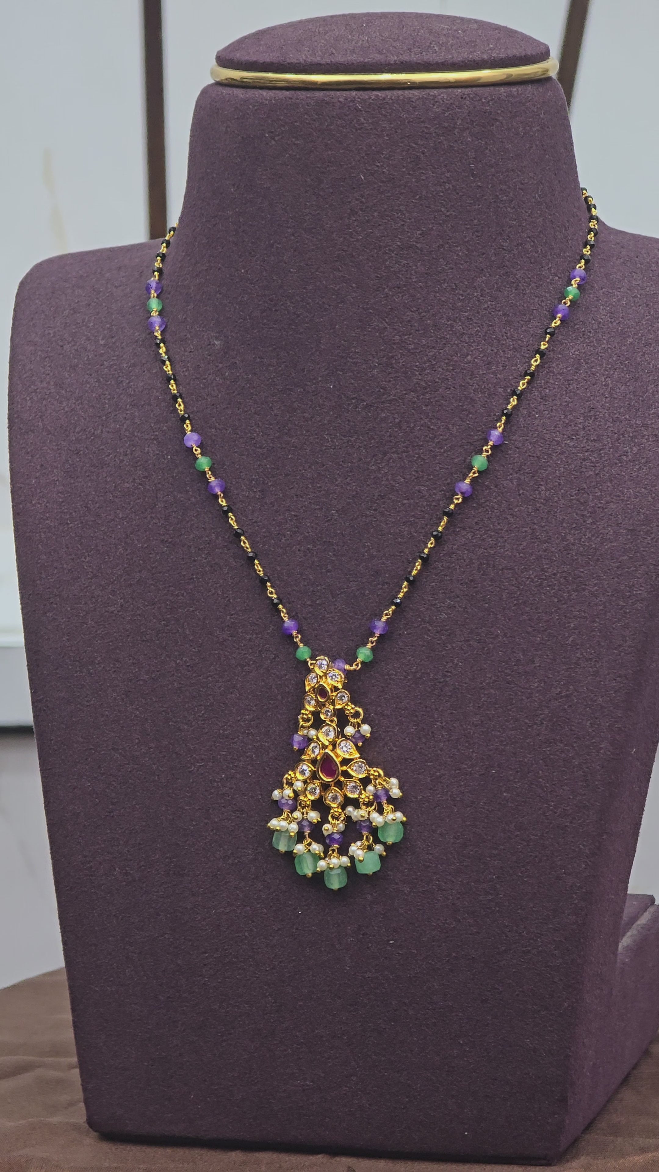 Black beads chain