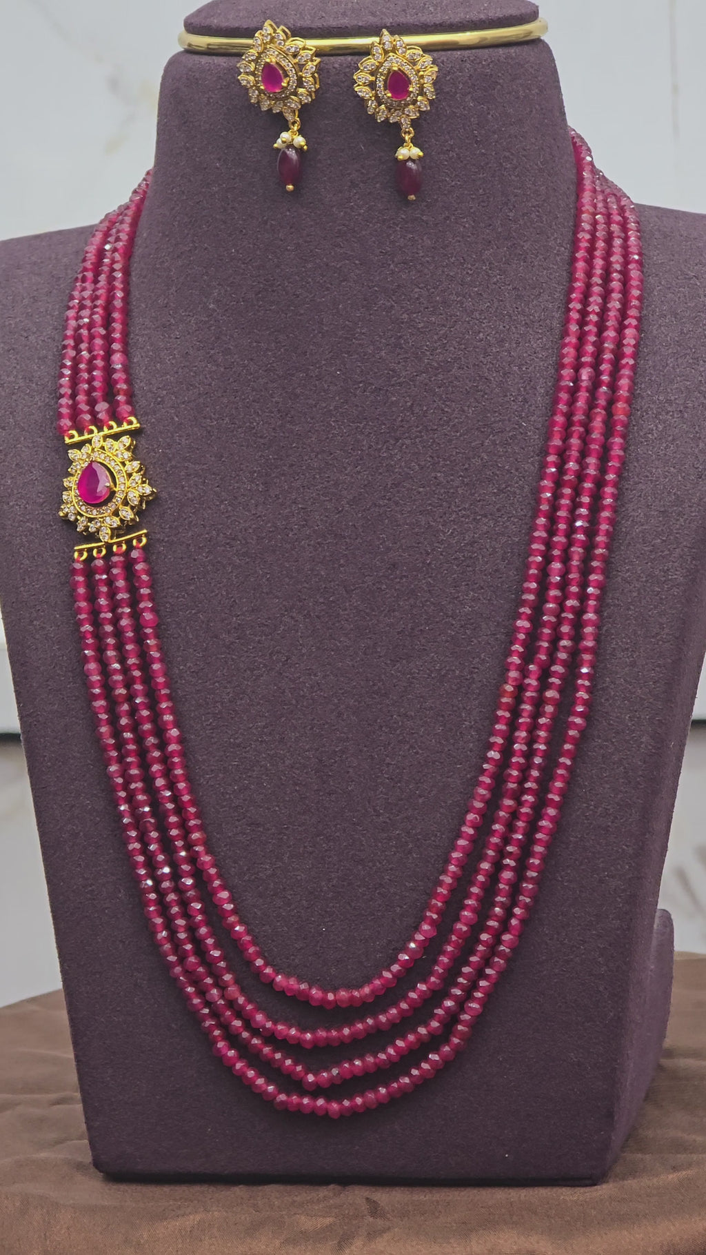 Beads long haram
